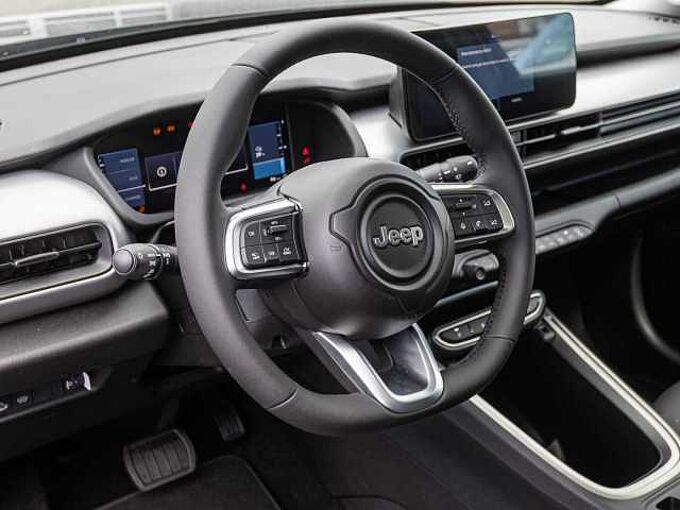 Jeep Avenger Elektro Summit Panorama/Leder