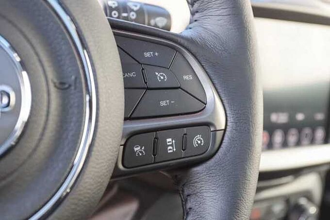 Jeep Renegade 'S' 1.6 MultiJet LED Navi