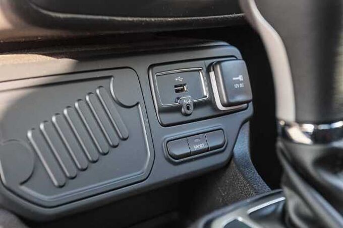 Jeep Renegade 'S' 1.6 MultiJet LED Navi