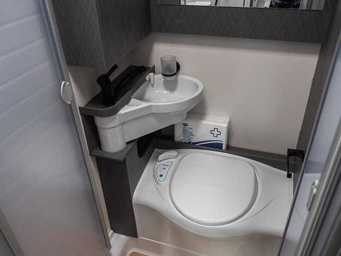 Etrusco T 5900 FB Hubbett UPE 75.038 €