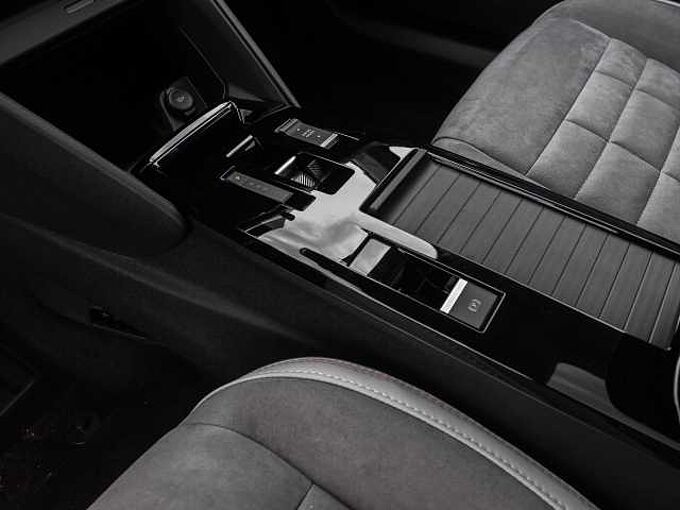 Citroen C4 Hybrid 145 MAX