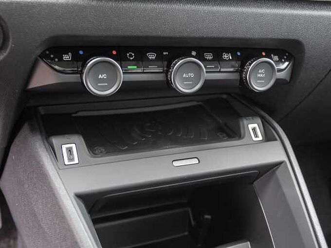 Citroen C4 Hybrid 145 MAX