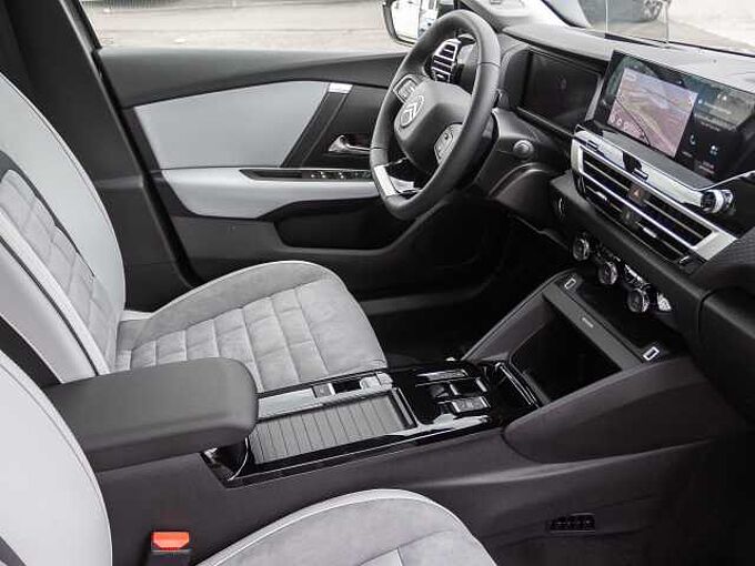 Citroen C4 Hybrid 145 MAX