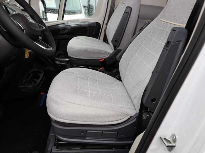 Eura Mobil Profila RS 720 EB Profila RS 720 EB Automatik
