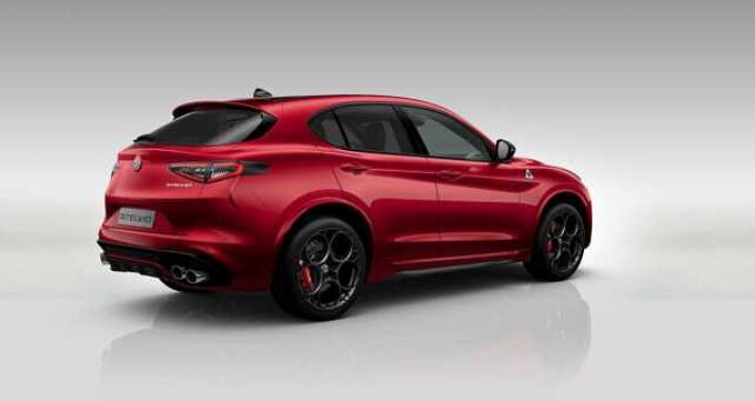 Alfa Romeo Stelvio V6 2.9 Bi-Turbo AT8-Q4 Quadrifoglio
