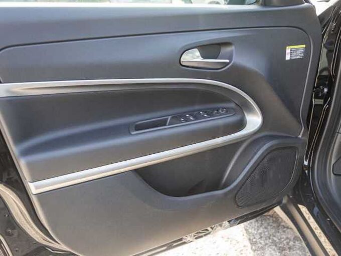 Jeep Avenger 1.2 48V e-Hybrid Automatik Summit