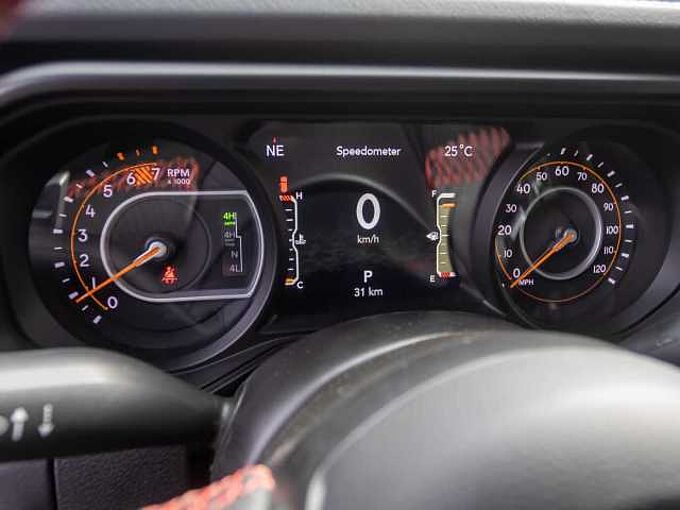 Jeep Wrangler MOAB 392 6.4 V8 MY26 WARN/SKY ONE