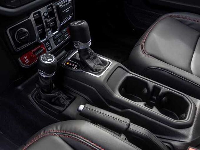 Jeep Wrangler MOAB 392 6.4 V8 MY26 WARN/SKY ONE