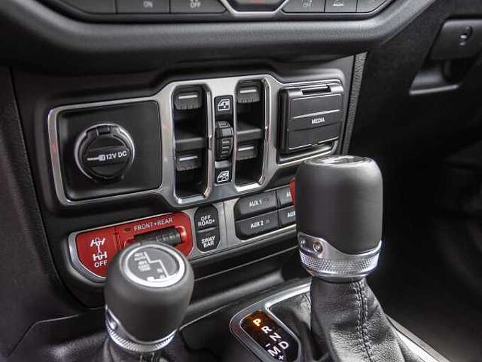 Jeep Wrangler MOAB 392 6.4 V8 MY26 WARN/SKY ONE