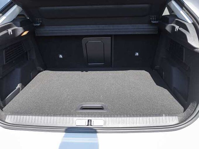 Citroen C4 PureTech 130 EAT8 MAX Techno-Paket