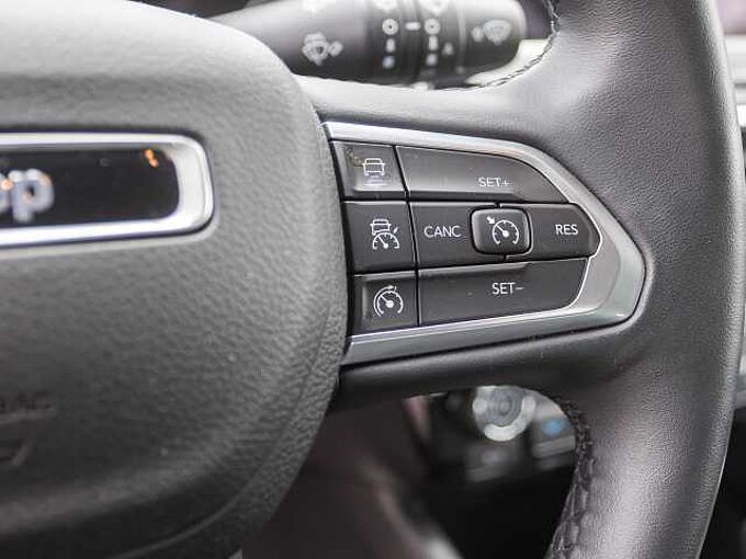 Jeep Compass 1.5 48V e-Hybrid Altitude Winterpaket