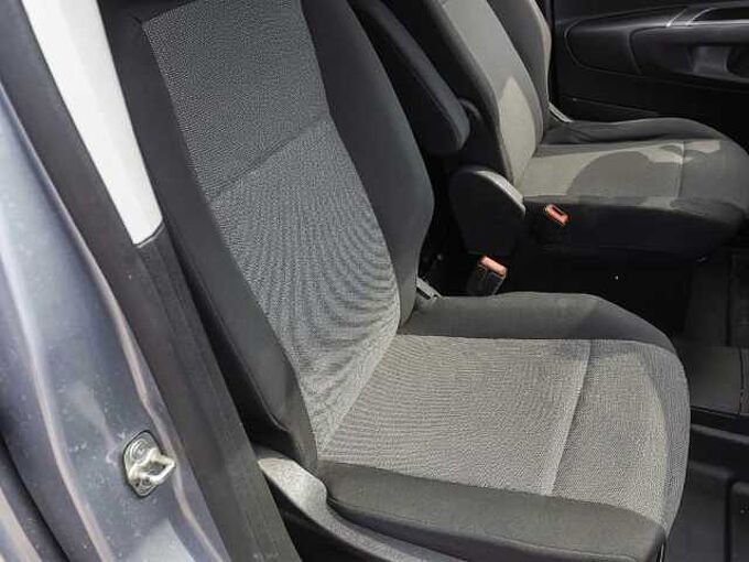 Peugeot Partner 1.6 BlueHDi 100 L2 Premium
