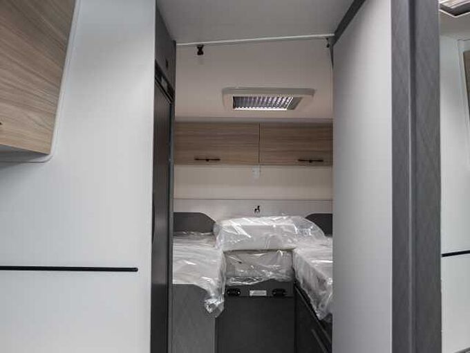 Etrusco V 6.8 SF Modell 2027 UPE 75.892 &euro;
