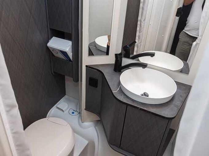Etrusco A 6.9 DB UPE 72.994 &euro;