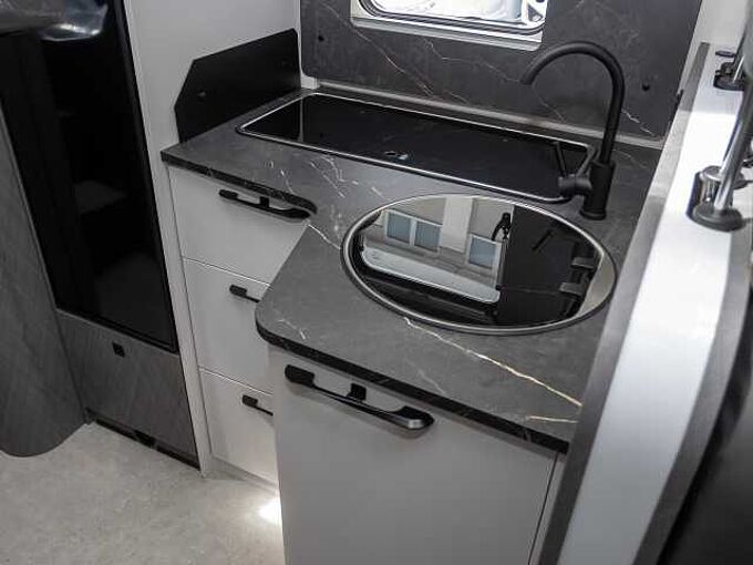 Etrusco T 6900 SB Comlplete MY27 UPE 81.038 €