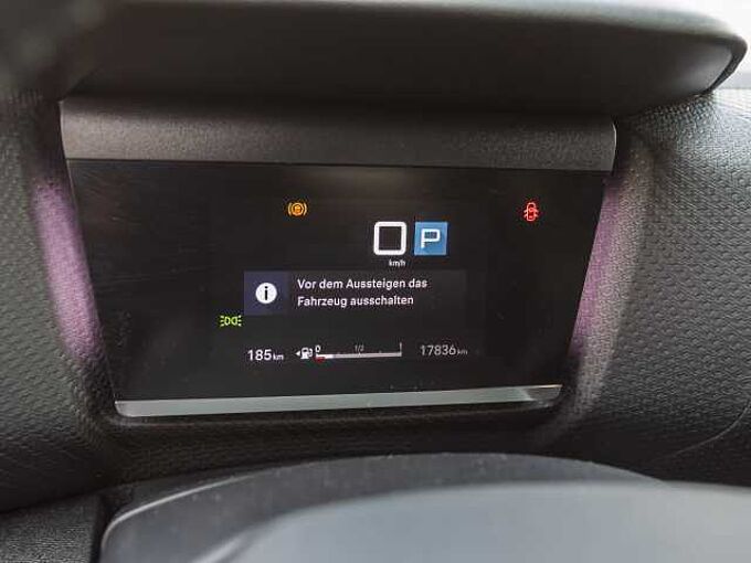 Citroen C4 PureTech 130 EAT8 MAX Techno-Paket