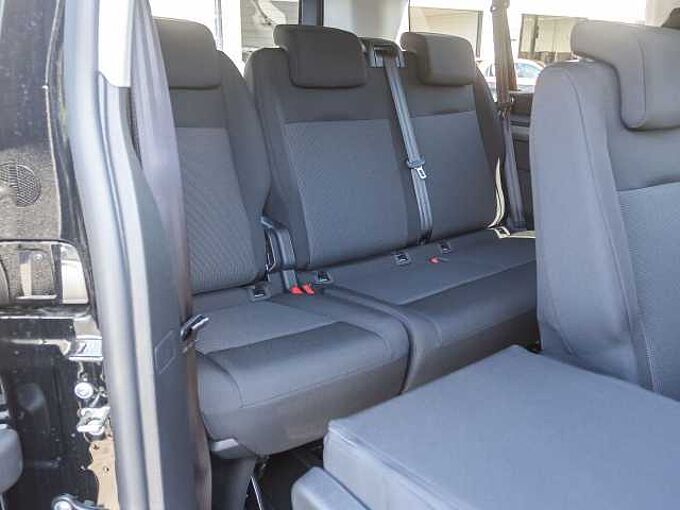 Citroen SpaceTourer 2.2 BlueHDi 180 Plus XL 9-Sitzer