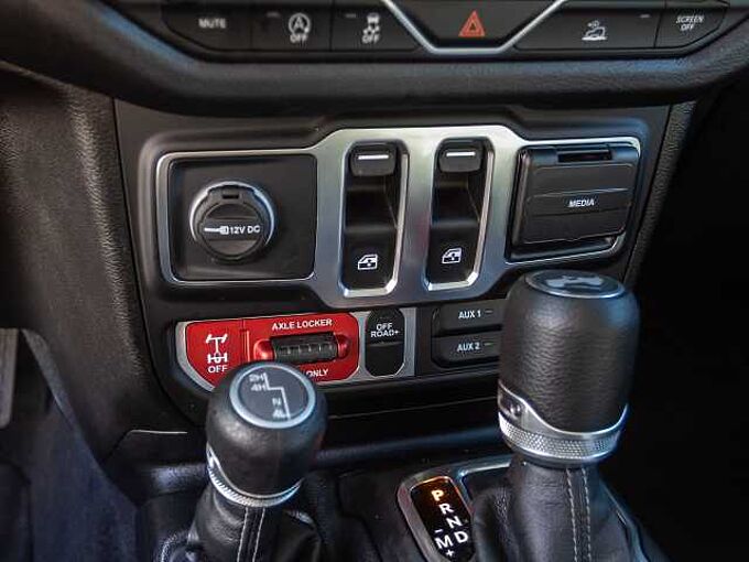 Jeep Wrangler 2.0 T-GDI WILLYS 4x4 el.Trittbretter