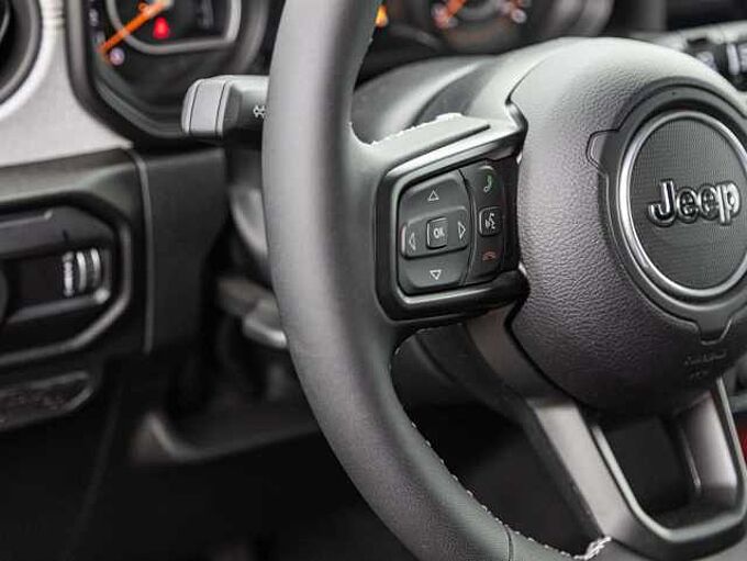 Jeep Wrangler 2.0 T-GDI WILLYS 4x4 el.Trittbretter