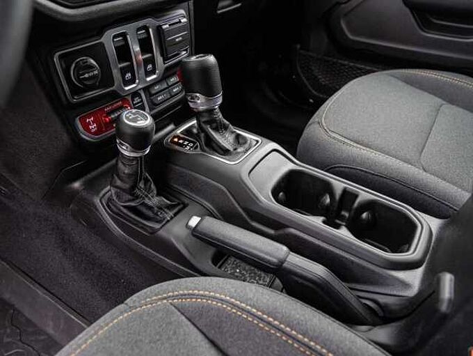 Jeep Wrangler 2.0 T-GDI WILLYS 4x4 el.Trittbretter