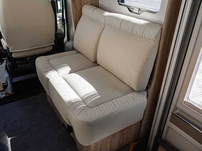 Eura Mobil Profila T 720 EB/EF 'ONYX' MESSEPREIS