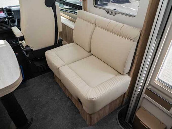 Eura Mobil Integra Line 730 EF MESSEPREIS