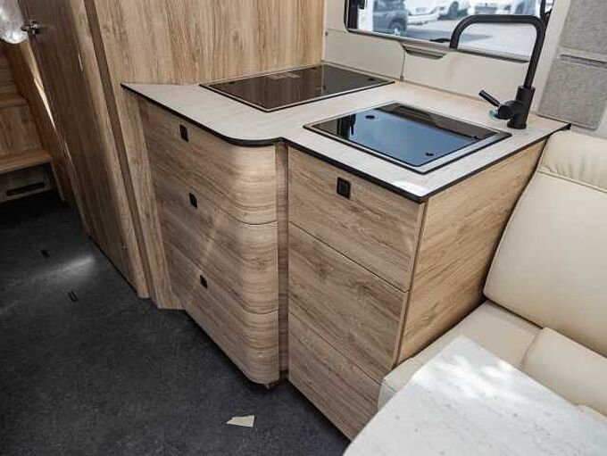 Eura Mobil Integra Line 730 EF MESSEPREIS