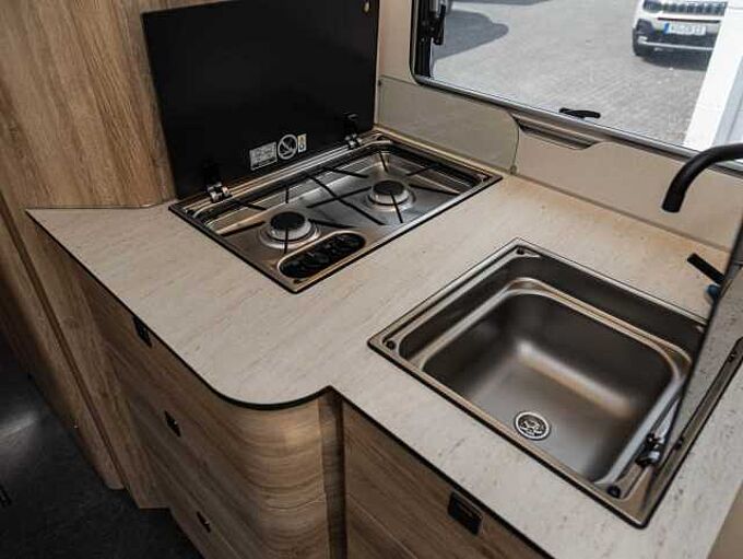Eura Mobil Integra Line 730 EF MESSEPREIS