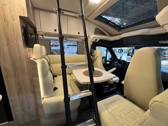 Eura Mobil XTURA 656 TT 4x4 MESSENEUHEIT