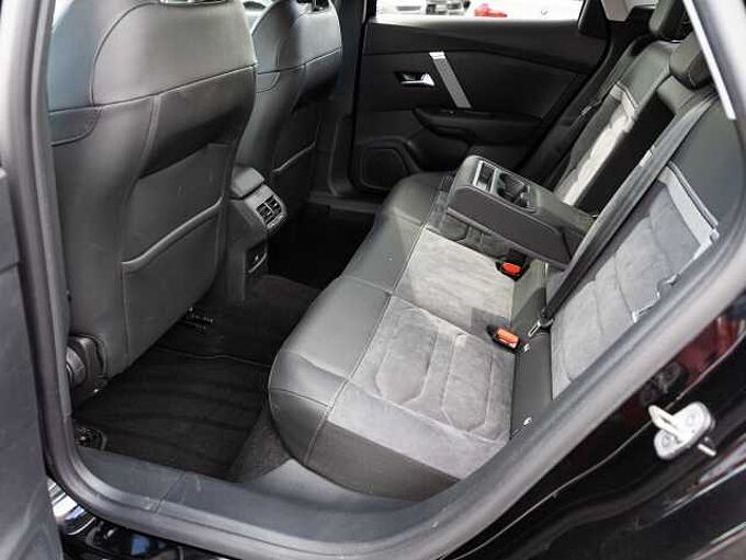 Citroen C4 PureTech 130 EAT8 MAX Techno-Paket