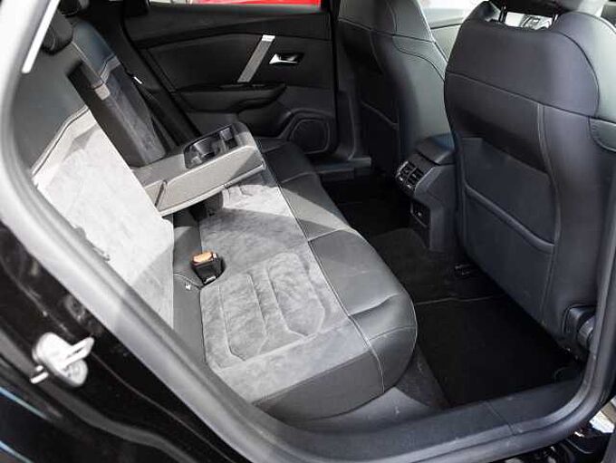 Citroen C4 PureTech 130 EAT8 MAX Techno-Paket