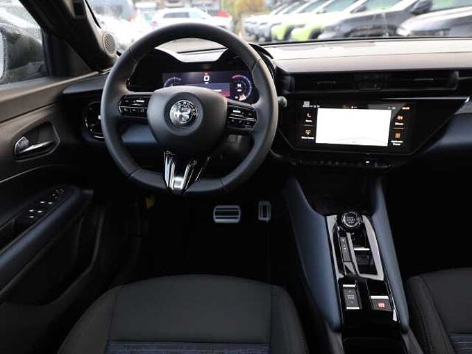 Alfa Romeo Junior 1.2 VGT Ibrida Sprint