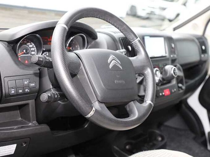 Karmann Pössl 2 WIN R Plus AHK Markise