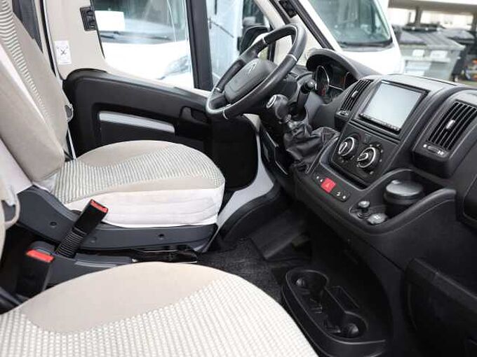 Karmann Pössl 2 WIN R Plus AHK Markise