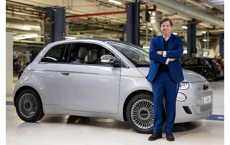 Olivier François besucht das FIAT Werk Mirafiori und betont dessen strategische Bedeutung für die Marke