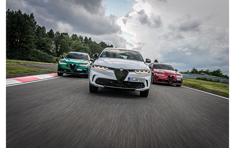 Alfa Romeo bleibt auf Erfolgskurs: Zulassungszahlen weiter doppelt so hoch wie im Vorjahr